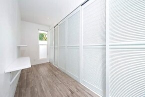 Playa Potrero Modern 3 BR Home Centrally Located - Casa Coastal Sereni