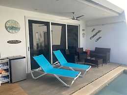 Playa Potrero Modern 3 BR Home Centrally Located - Casa Coastal Sereni