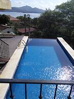 Spacious Condo in the Heart of Flamingo Sleeps 6 Presidential Suites 4