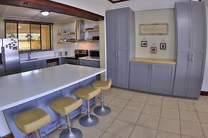 Spacious Condo in the Heart of Flamingo Sleeps 6 Presidential Suites 4