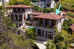 Las Catalinas - Beachfront Guesthouse for 6 People Alouatta Guesthouse