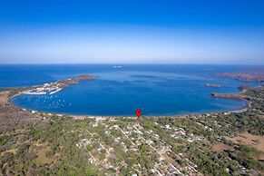 Playa Potrero - Beachfront Villa big Private Pool Bella Catalina
