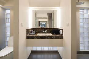 YANH Ratchawat Hotel