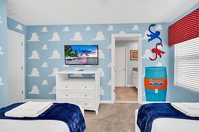 Luxury Villa, South Facing Pool! No Rear Neighbors. Themed Rooms, Thea