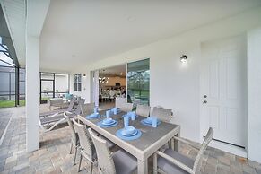 Luxury Villa, South Facing Pool! No Rear Neighbors. Themed Rooms, Thea