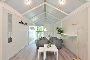 Gate43 Airport Hotel