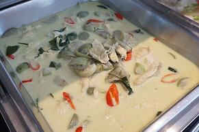 Gate43 Airport Hotel