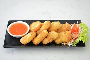 Gate43 Airport Hotel