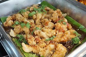 Gate43 Airport Hotel