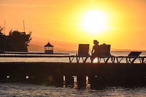 Sand And Tan Beach Hotel