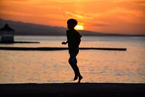 Sand And Tan Beach Hotel