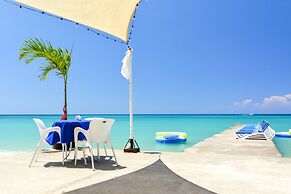 Sand And Tan Beach Hotel