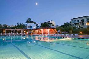 Govino Bay Luxury Beach Loft Apartment