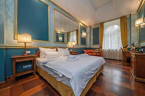 Hotel Kinsky Fountain