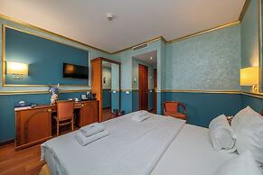 Hotel Kinsky Fountain