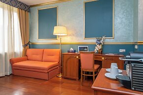 Hotel Kinsky Fountain