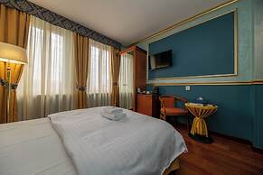 Hotel Kinsky Fountain