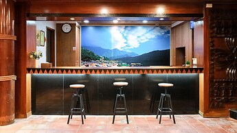 Koi Lake Hotel