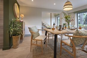 Barakat Lakes Escape