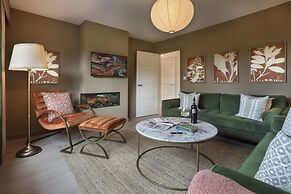 Barakat Lakes Escape