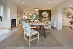 Barakat Lakes Escape