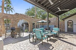 CozySuites at Chandler