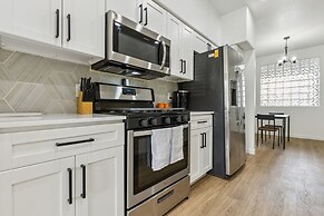 CozySuites at Glendale