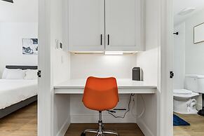 CozySuites at Glendale