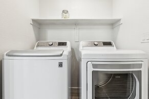 CozySuites at Glendale