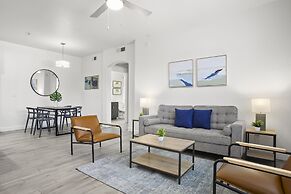 CozySuites at Glendale