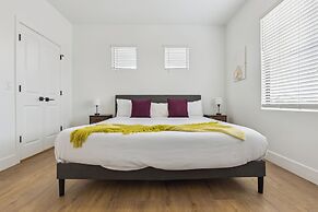 CozySuites at Glendale