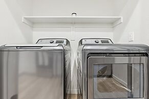 CozySuites at Glendale