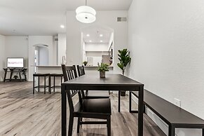 CozySuites at Glendale