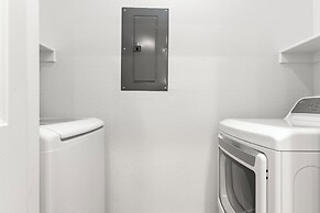 CozySuites at Glendale