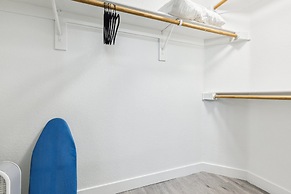 CozySuites at Glendale