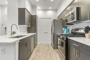 CozySuites at Glendale