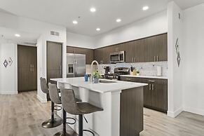 CozySuites at Glendale