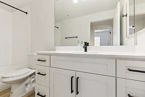 CozySuites at Glendale