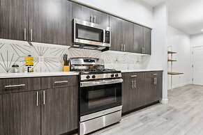 CozySuites at Glendale