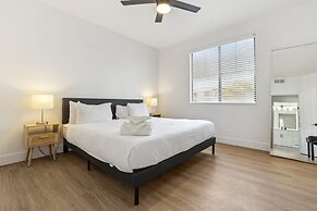 CozySuites at Glendale