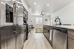 CozySuites at Glendale