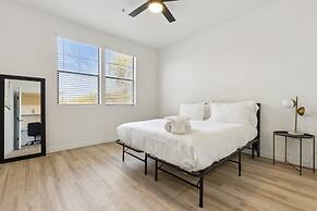 CozySuites at Glendale