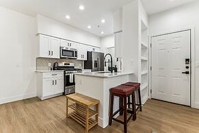 CozySuites at Glendale