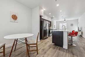 CozySuites at Glendale