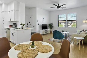 CozySuites at Glendale