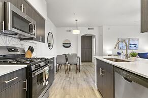 CozySuites at Glendale