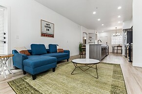 CozySuites at Glendale