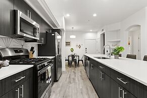 CozySuites at Glendale