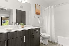 CozySuites at Glendale