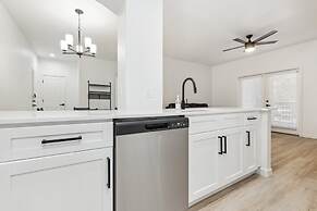 CozySuites at Glendale